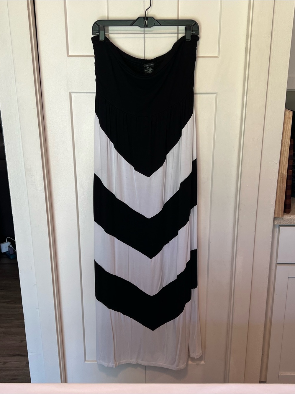 Design History Black & White Chevron Strapless Maxi Dress Sz XL